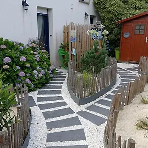 De Pen Vraz Hébergement de vacances Plougoumelen